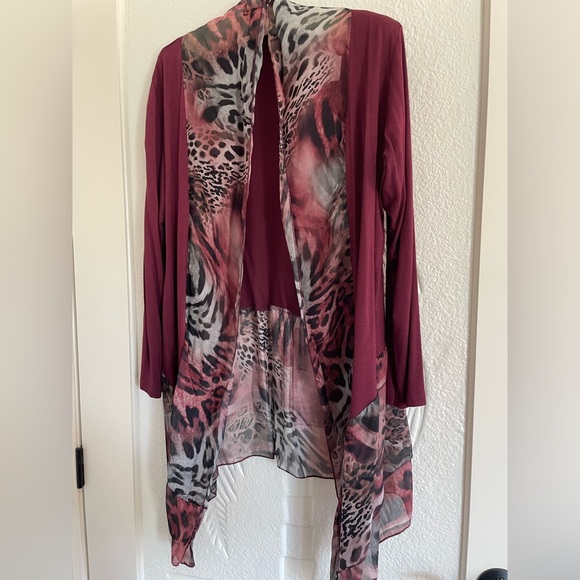 Ladies light sweater EUC - Picture 1 of 2